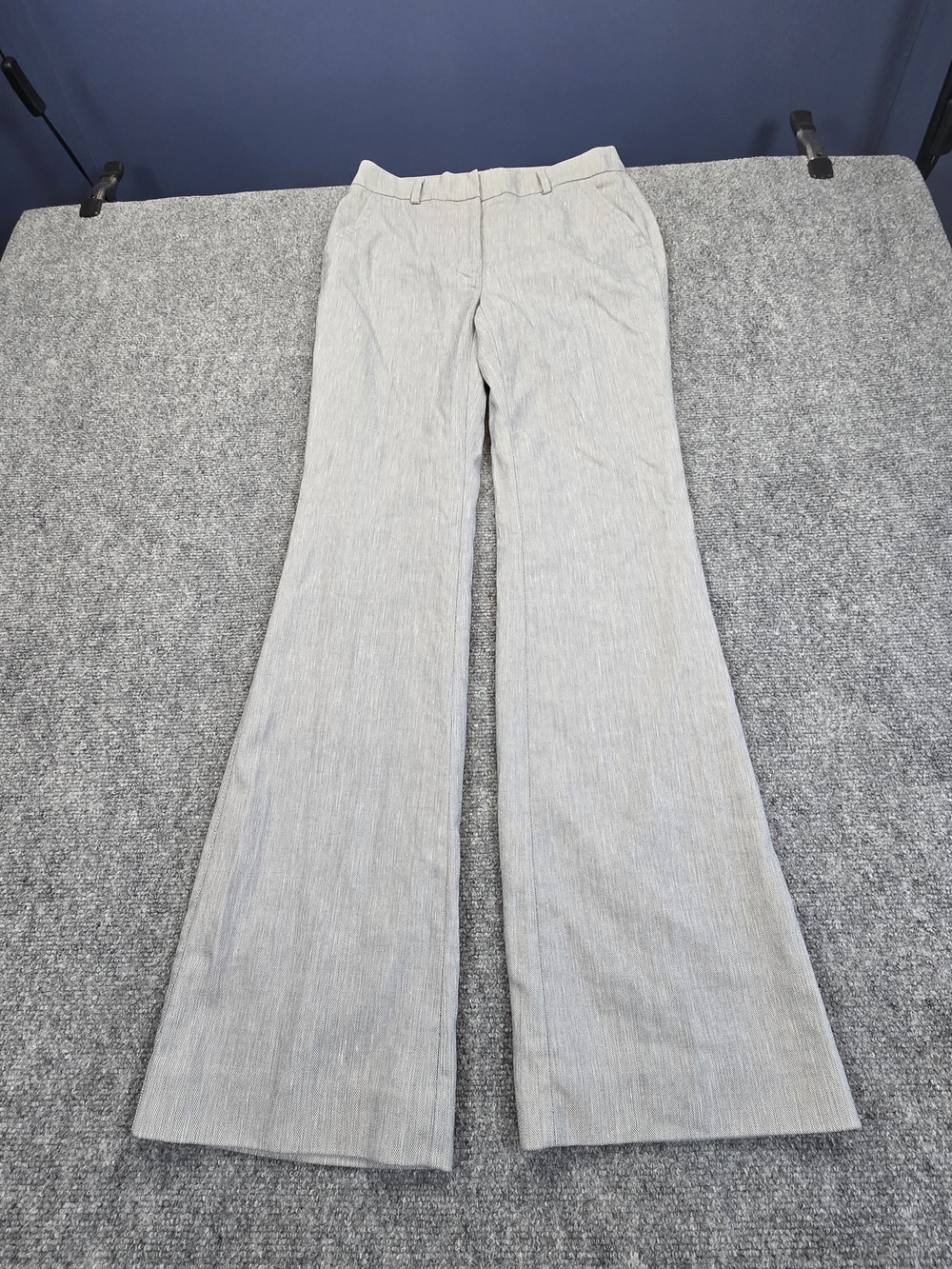 White House Black Market The Flare Dress Pants Women's 0 Light Gray Career